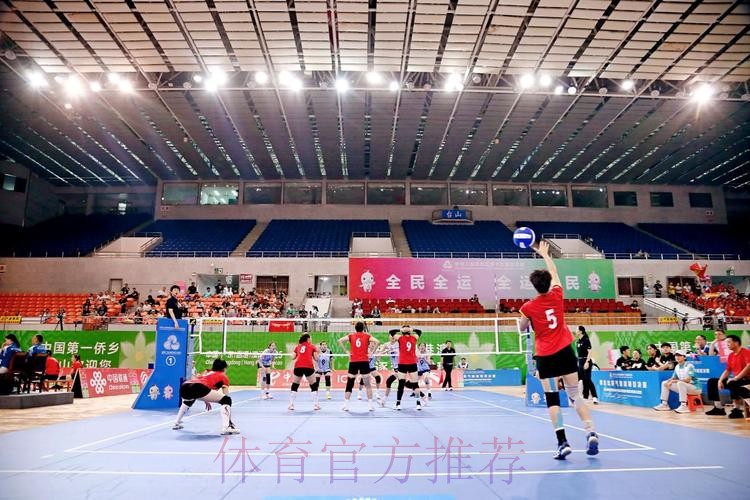 社会俱乐部女子12-13岁组拉开战幕